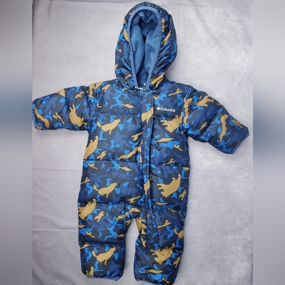COLUMBIA Snowsuit 3-6 months Camo Bunting. Infant